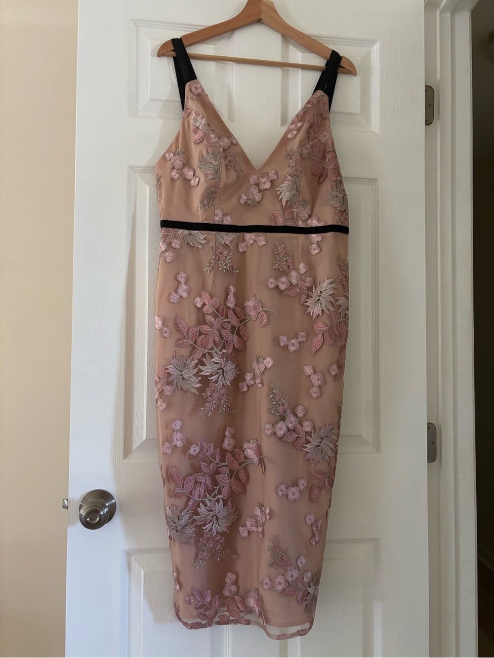 ASOS Blush Pink Floral Midi Dress with Black Straps us 10 size